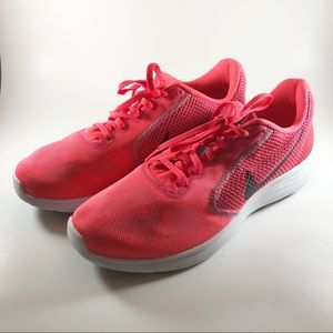 Nike Revolution 3 Women's Size 11
